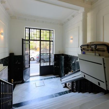 Encantador Apartamento Temporal Centrico Con Patio Privado Mpe51 Apartment Madrid Bagian luar foto