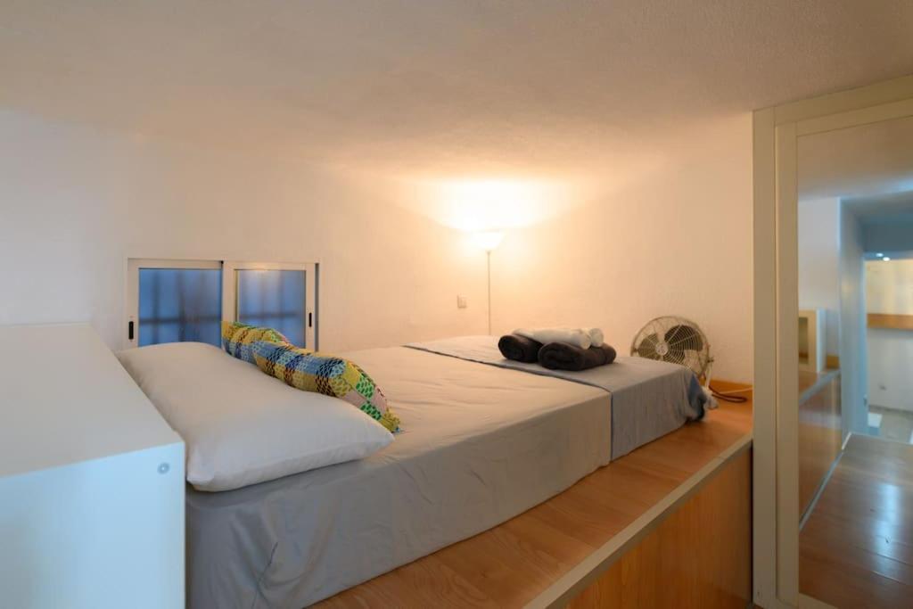 Encantador Apartamento Temporal Centrico Con Patio Privado Mpe51 Apartment Madrid Bagian luar foto