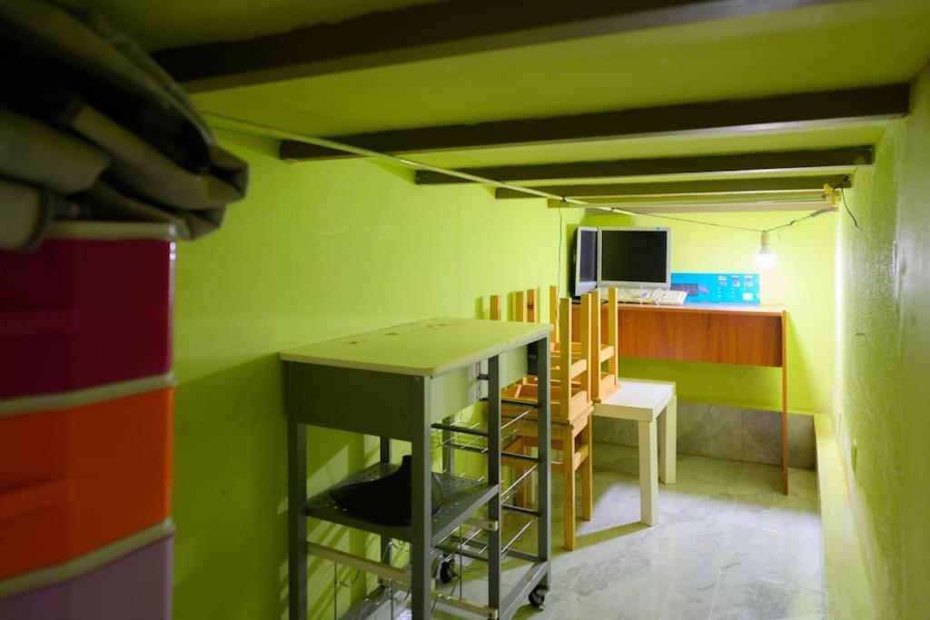 Encantador Apartamento Temporal Centrico Con Patio Privado Mpe51 Apartment Madrid Bagian luar foto