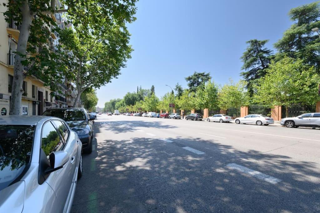 Encantador Apartamento Temporal Centrico Con Patio Privado Mpe51 Apartment Madrid Bagian luar foto